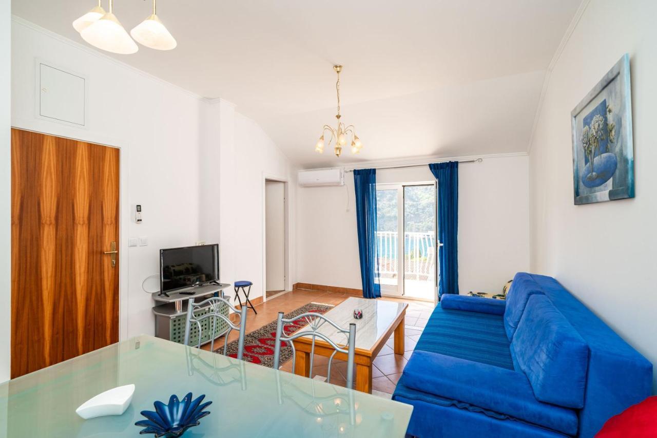 Apartments Peco Mokošica Екстериор снимка